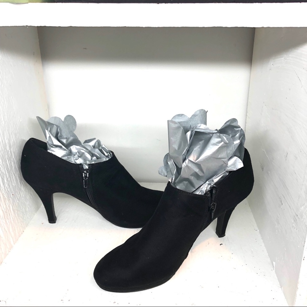 Impo Stretch Black Suede Zip Ladies Heel Booties 9
